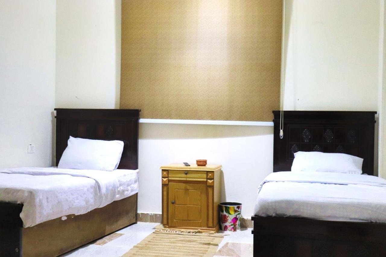 The Farm - Hotel & Horse Riding Kaherah Luaran gambar